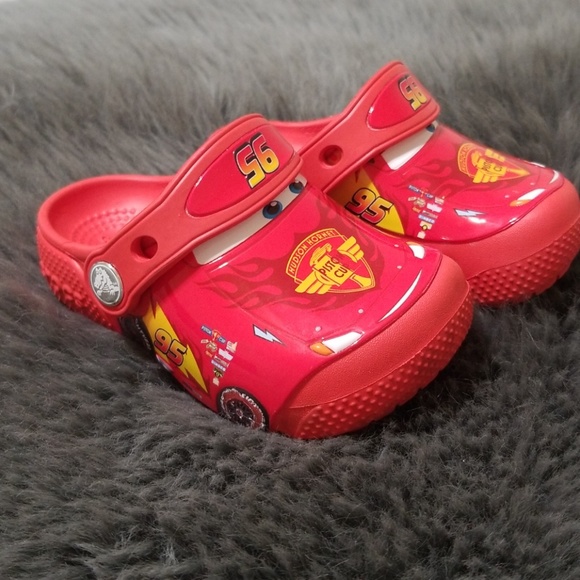 lightning mcqueen crocs lightning mcqueen crocs
